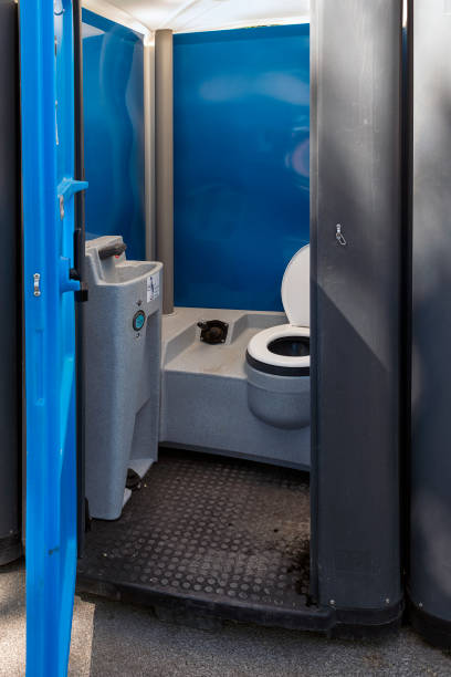 Best Portable toilet rental cost  in Ennis, TX